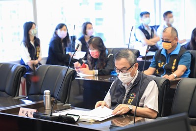 副市長黃國榮率各局處機關首長出席台中市議會第4屆程序委員會第2次會議