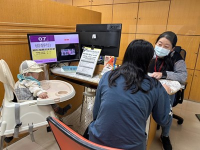 (圖1)民眾至就業服務站(台)求職,使用寶貝安全座椅