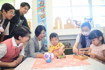 中市南區首座公托5月15日起收托 王副市長:讓年輕人樂婚、願生、能養