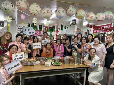 東勢地所於母親節前夕向新住民媽媽宣導子女共同繼承等業務