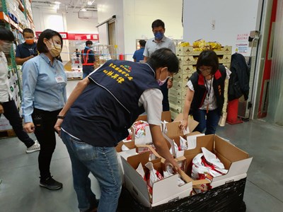 市府啟動聯合稽查,第一時間前往好市多稽查,確認已回收下架,避免問題商品流入市面