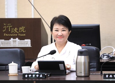 盧市長表示,市府跟中央的步調與目標一致,會全力配合