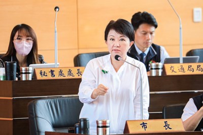 盧市長上任轉型豐富專案定位醫療長照 市議員肯定招商成功