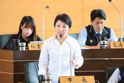 盧市長:兼市政顧問一職立即啟動解聘程序