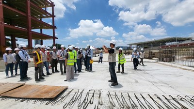 為把關水湳轉運中心施工品質,市府日前會同督導委員共同勘查