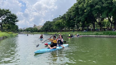 享受臺中運動生活! SUP立槳豐原葫蘆墩公園登場