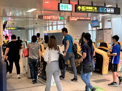 在公共運輸定期票助攻下,中捷7月運量攀升。