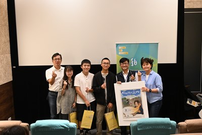 台中市政府新聞局 廖烱志副局長(右二)與台中市影視發展基金會林盈志執行長與周厚君