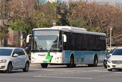 市公車業者四方公司欠薪司機罷駛 中市交通局長籲資方儘速撥付