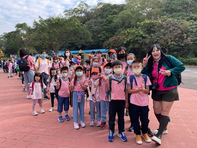 稚齡童軍報到